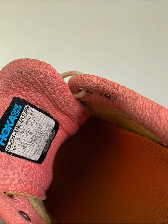 Hoka Unisex Bondi B3LS Varsity Yellow Running Sneakers - Picture 7 of 8